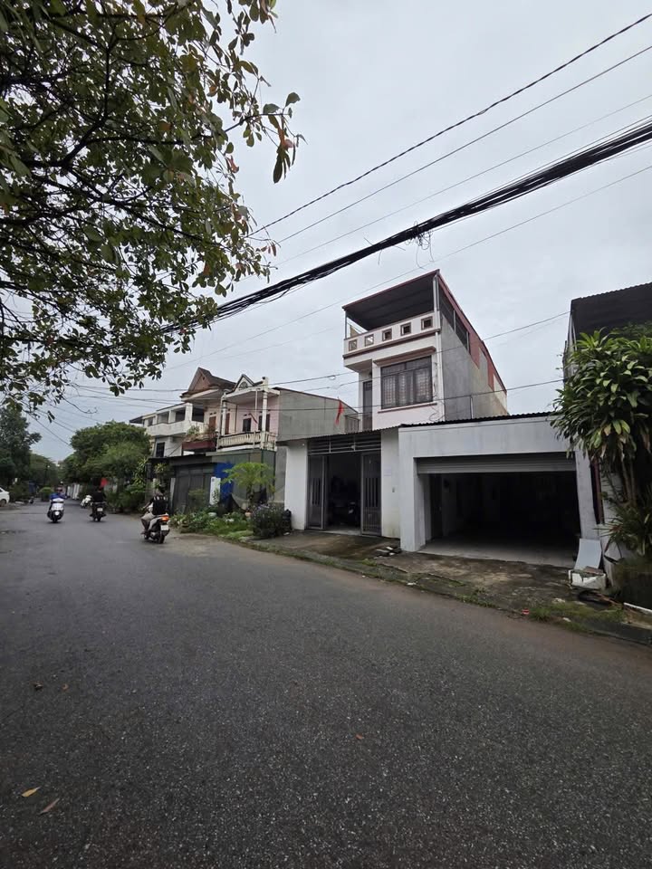 Nhà 2 tầng Túc Duyên 99m² giá chỉ 2 tỷ - Cơ hội đầu tư vàng!