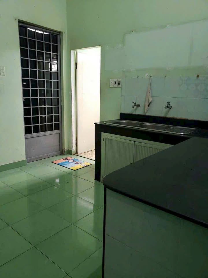 Nhà nguyên căn cho thuê tại Thủ Đức 125m² - Giá tốt chỉ 6 triệu/tháng!