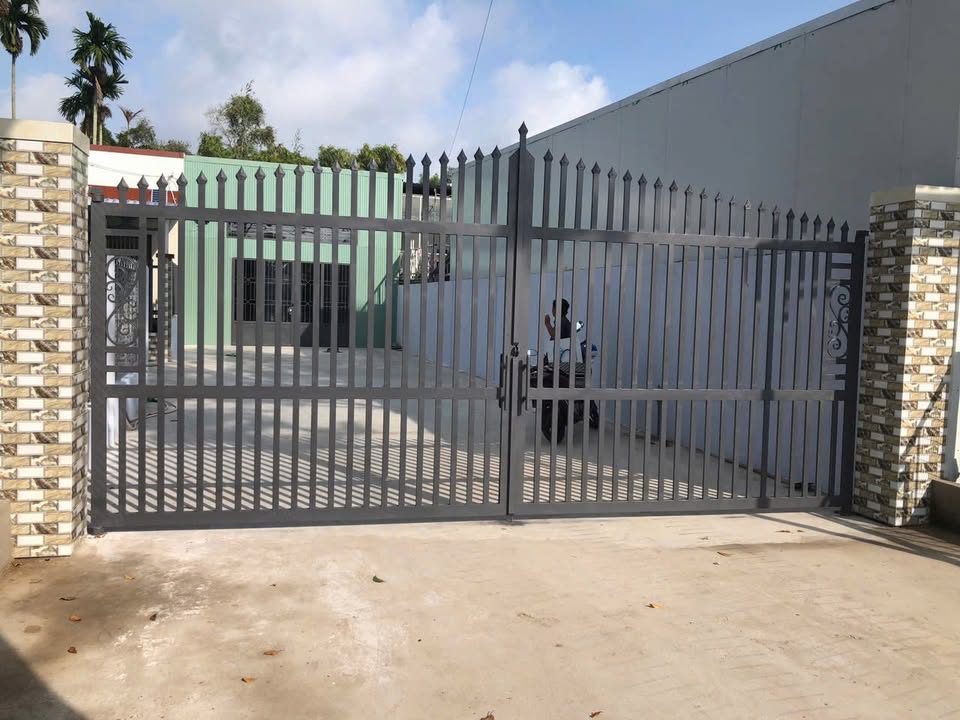 Cho thuê nhà liền kề tại Vị Thanh 363m² chỉ 10 triệu - Vị trí đắc địa ngay trung tâm!