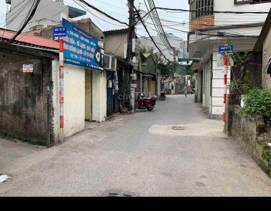 Nhà cấp 4 cho thuê ngõ Trương Định, Hoàng Mai 42m² - Giá 4.8 triệu/tháng