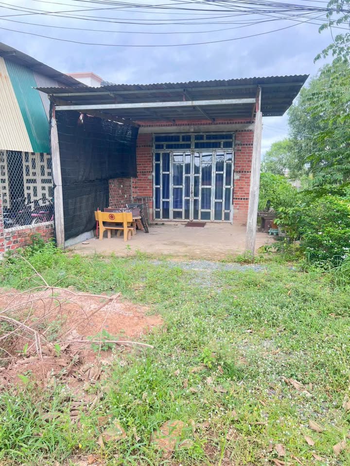 Nhà riêng Thạnh Bình Tân Biên 175m² giá chỉ 320 triệu - Nhà mới xây sẵn!