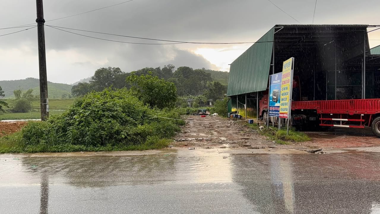 Đất thổ cư Quốc lộ 8A Hương Sơn 90m² chỉ 1,xx tỷ - Cơ hội đầu tư hấp dẫn!