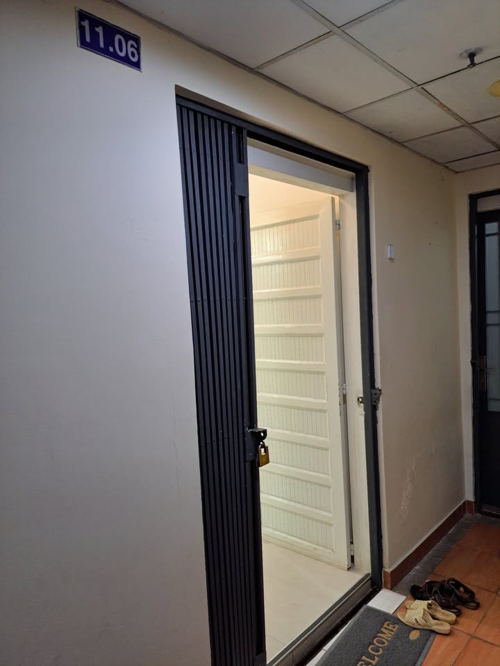 Căn hộ Chung cư 312 Lạc Long Quân, Q11 - Diện tích 65m², Chính chủ bán!