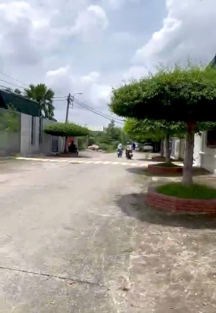 Đất nền Hóc Môn 850m² giá 17 tỷ - Cơ hội đầu tư tuyệt vời!