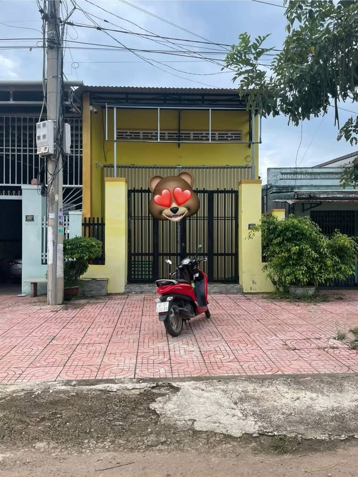 Nhà đẹp tại Phước An, Krông Pắc 150m² giá 2.2 tỷ - Gần trường học, tiện ích đầy đủ!