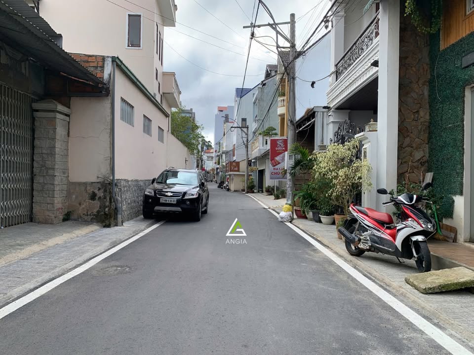 Đất Phan Đình Phùng Đà Lạt 240m² giá 25.2 tỷ - Đầu tư sinh lời hiệu quả!