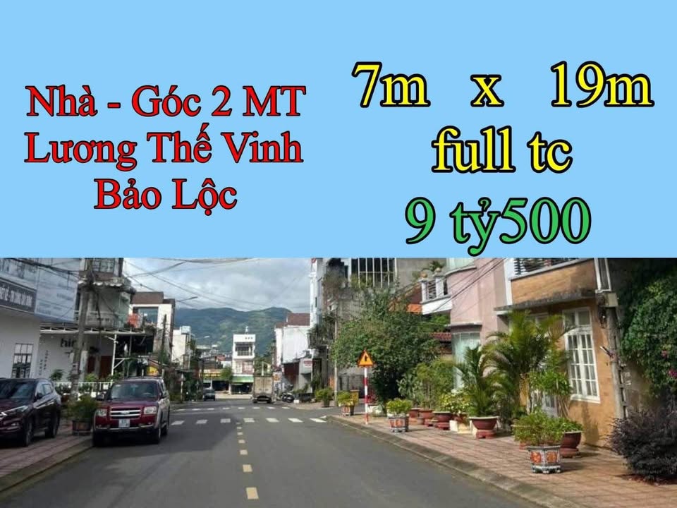 Nhà phố góc 2 mặt tiền Lương Thế Vinh, Bảo Lộc 133m² giá 9.5 tỷ - Thiết kế hiện đại, sẵn sàng ở!