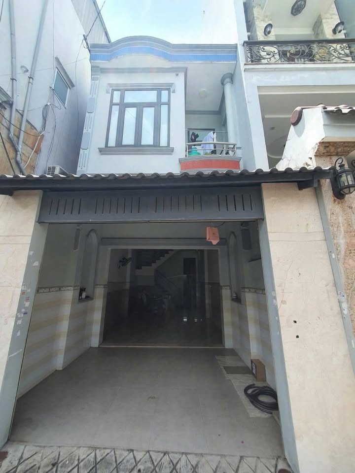 Nhà hẻm 6m Nguyễn Phúc Chu, 80m² giá 7.99 tỷ - Ô tô đậu cửa tiện lợi!