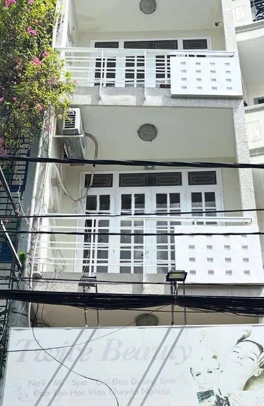 Nhà cho thuê Phùng Văn Cung, Phú Nhuận 24.5m² giá 16 triệu - Không thể bỏ lỡ!