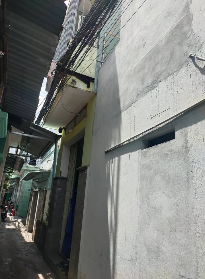 Nhà hẻm 38 Tháp Đôi, Quy Nhơn 30m² giá 650 triệu - Cơ hội đầu tư tuyệt vời!