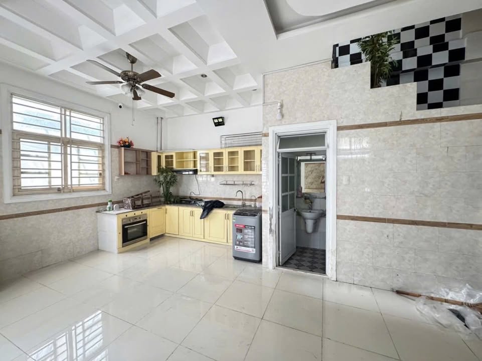 Cho thuê mặt bằng kinh doanh hẻm 30 Lâm Văn Bền, Quận 7 - Giá chỉ 15 triệu/tháng!