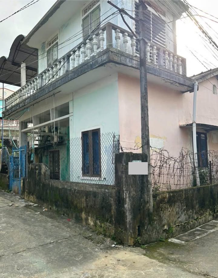 Bán đất tặng nhà 2 tầng kiệt ô tô Đoàn Hữu Trưng, Thừa Thiên Huế 95m² - Khu vực cao ráo, gần nhà thờ Phú Cam!