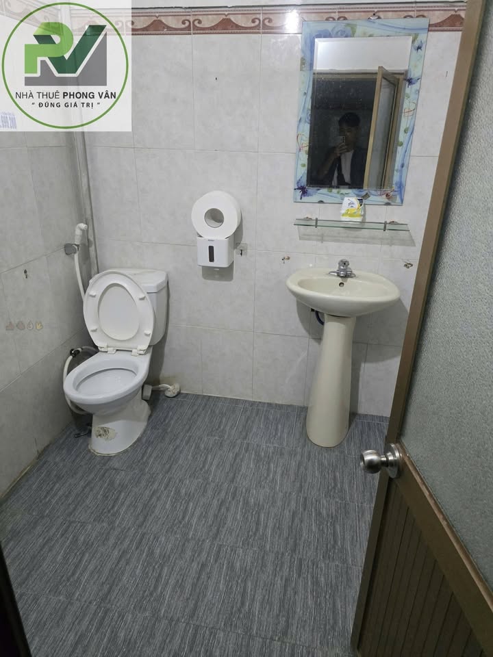 Mặt bằng kinh doanh cho thuê tại Hạ Lý, Hồng Bàng 90m² - Điểm đẹp, giá chỉ 9 triệu!