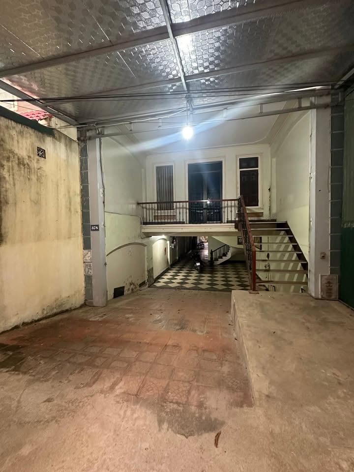 Cho thuê nhà 5 tầng 12 phòng tại 378 Tân Phú, Sơn Đông - Kinh doanh và ở ngay!