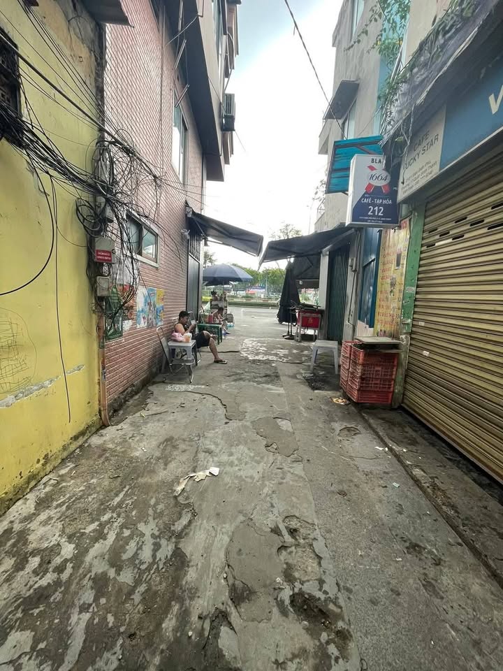 Nhà phố Bình Thạnh 22m² giá 3.4 tỷ - Hẻm xe hơi đỗ cửa, kinh doanh tốt!