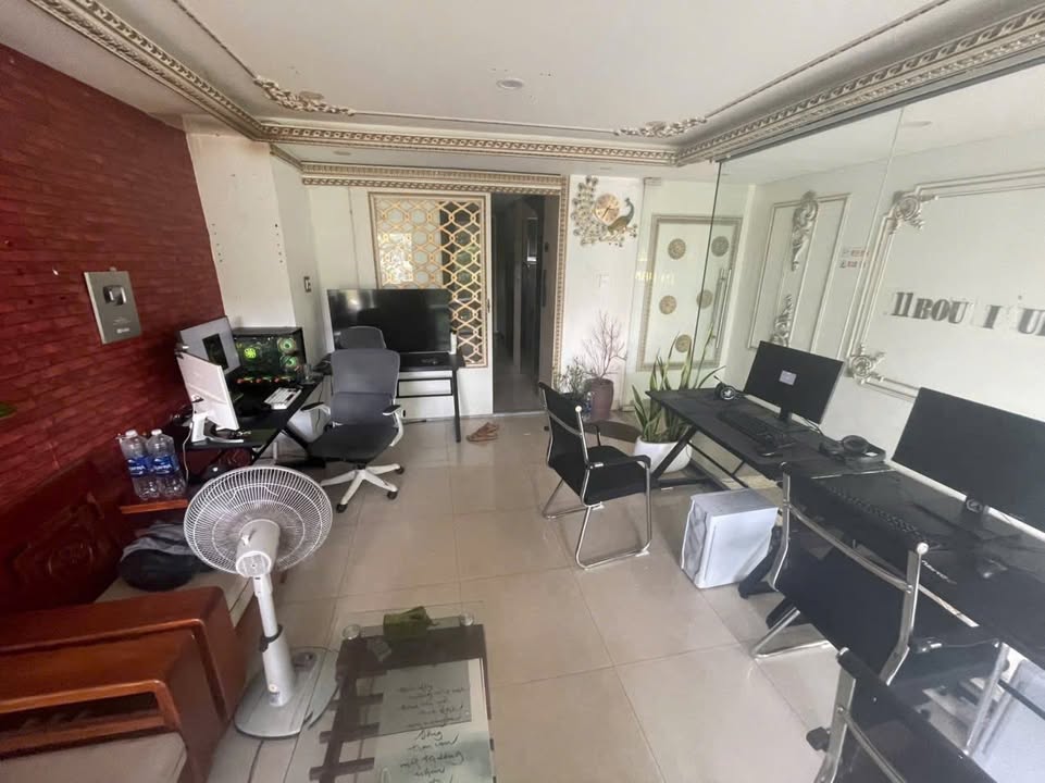 Cửa hàng cho thuê mặt bằng tại Sơn Trà - Đà Nẵng giá 3 triệu/tháng - Phù hợp cho nail và văn phòng nhỏ!