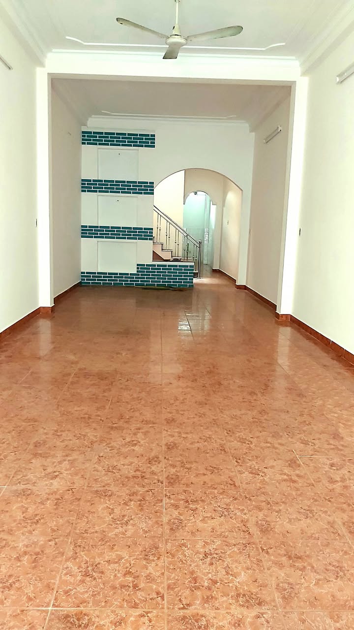 Cho thuê mặt bằng kinh doanh tại Nha Trang 84m² giá 11 triệu - Mặt tiền đường sầm uất