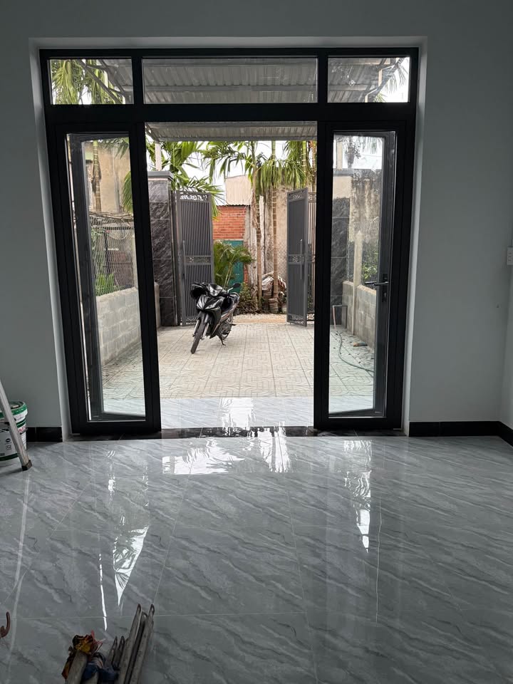 Nhà cấp bốn mới đẹp 211.8m² tại xã Củ Chi giá 1 tỷ - Sẵn sàng vào ở!