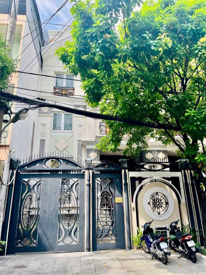 Biệt thự Mặt tiền K300, P.12, Q. Tân Bình 150m² giá 45 triệu - Hướng Bắc, Nội thất đầy đủ!