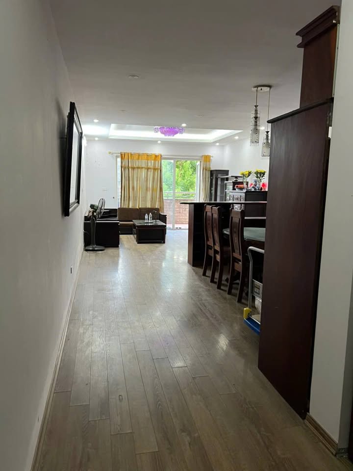 Căn hộ cho thuê C6 Trần Hữu Dực, Nam Từ Liêm 130m² chỉ 10 triệu - Nhận nhà ngay!