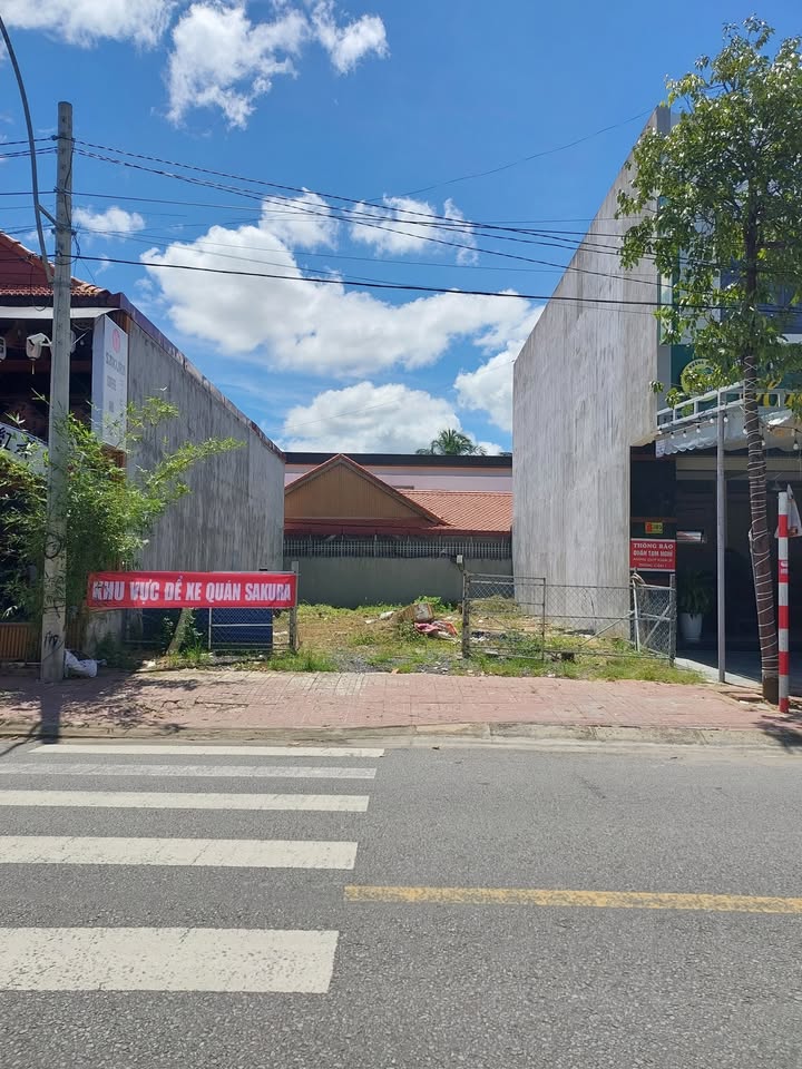 Đất nền mặt đường Trần Nhân Tông, Kon Tum 153m² giá 4.8 tỷ - Cơ hội đầu tư tuyệt vời!