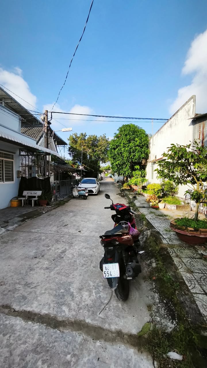 Nhà phố Vĩnh Hiệp, Rạch Giá 82m² giá 1.75 tỷ - Ô tô vào tận nhà!