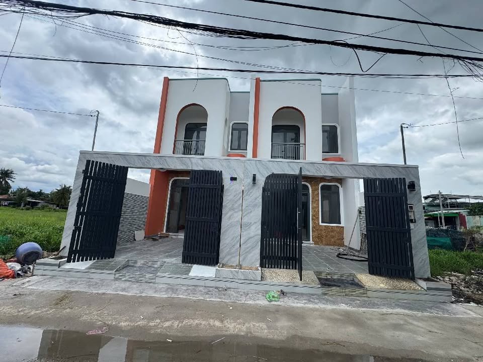 Nhà bán Củ Chi 115m² giá 4 tỷ - Nhà 3 phòng ngủ, 4 WC chính chủ