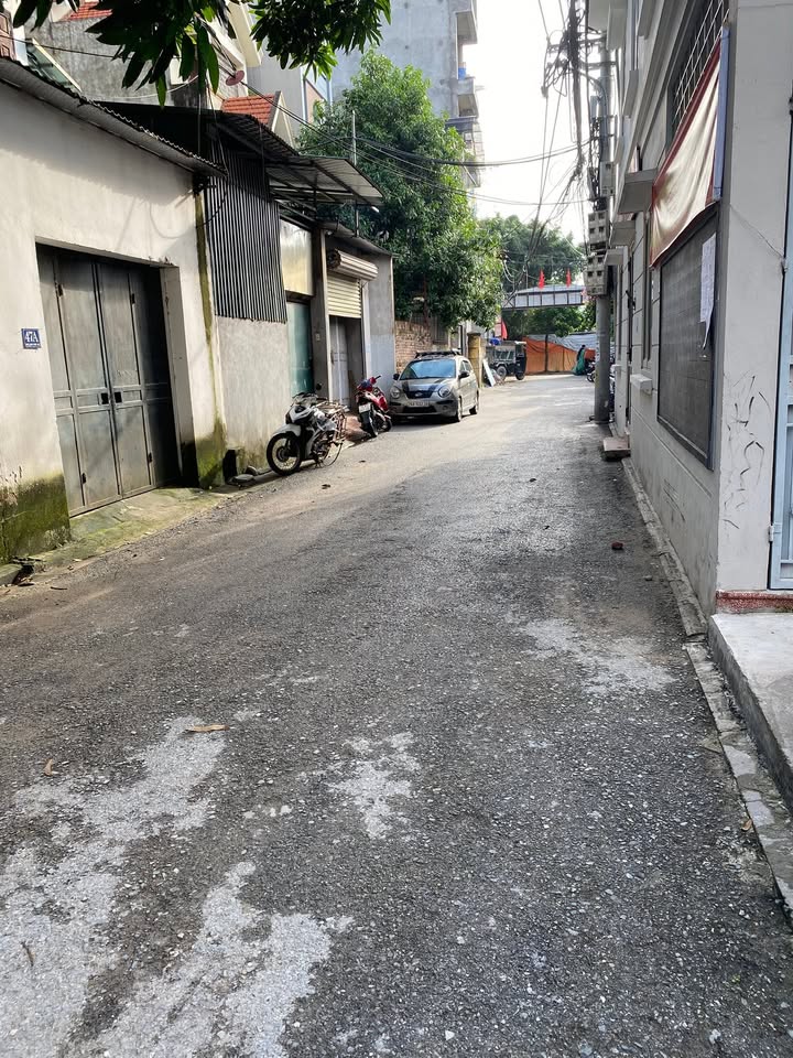 Đất nền phường Phúc Lợi, Long Biên 53.5m² giá 7.5 tỷ - Vị trí đắc địa, giao thông thuận lợi!