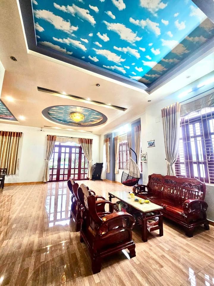 Nhà riêng Trần Văn Giàu 630m² giá 12.8 tỷ - Thiết kế hiện đại, xe tải vào tận nhà!