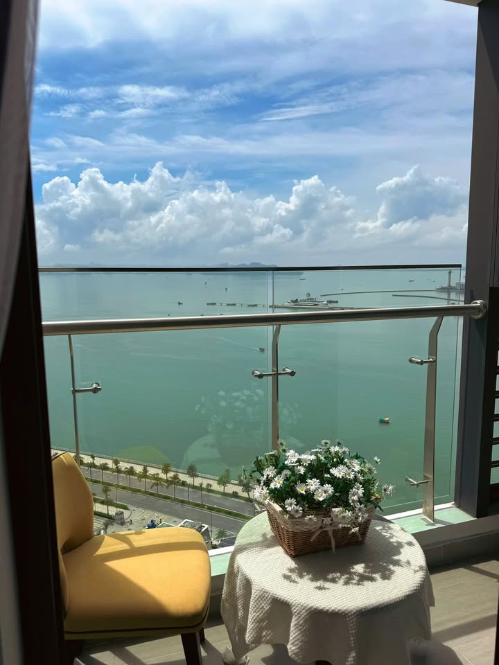 Căn hộ Sapphire Hạ Long 51m² giá 3 tỷ - Tầm nhìn triệu đô hướng biển