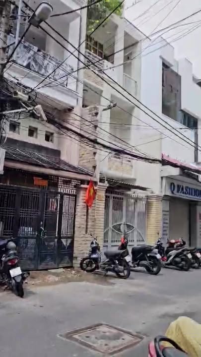 Nhà phố Lê Thị Hồng Gấm, Quận 1, 87m² giá 42.9 tỷ - Đầu tư sinh lời ngay!