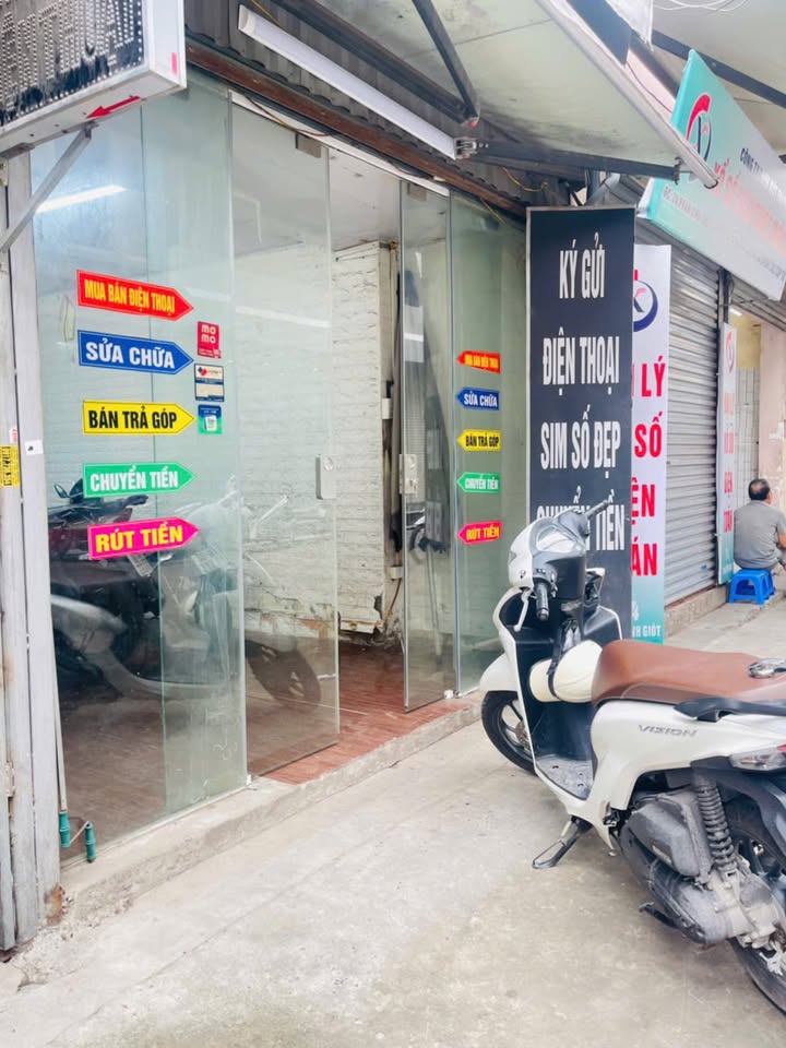 Cửa hàng cho thuê mặt phố Phan Đình Giót, La Khê 30m² giá 6 triệu - Vị trí đẹp, kinh doanh sầm uất!