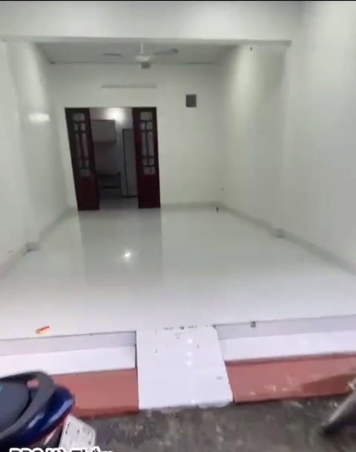 Nhà mặt tiền kinh doanh tại Yên Nghĩa 70m² - Vị trí đắc địa cho thuê!