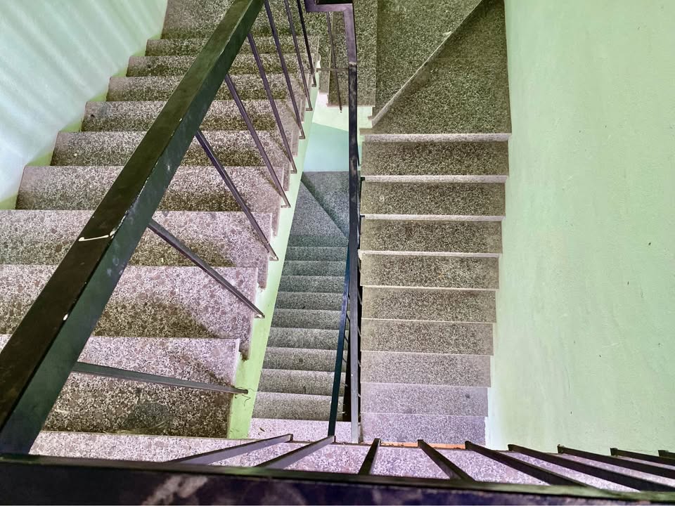 Dãy trọ 3 tầng Phước Lý, 100m² giá 5.5 tỷ - Đầu tư sinh lời ổn định!