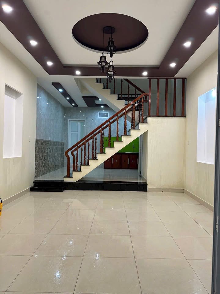 Nhà 2.5 tầng kiệt Ông Ích Đường, Hoà Thọ Đông 100m² giá 5.1 tỷ - Chính chủ bán gấp!