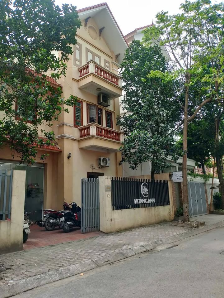 Nhà phố Đại Mỗ - KĐT Louis 170m² giá 29.5 tỷ - Sổ đỏ chính chủ