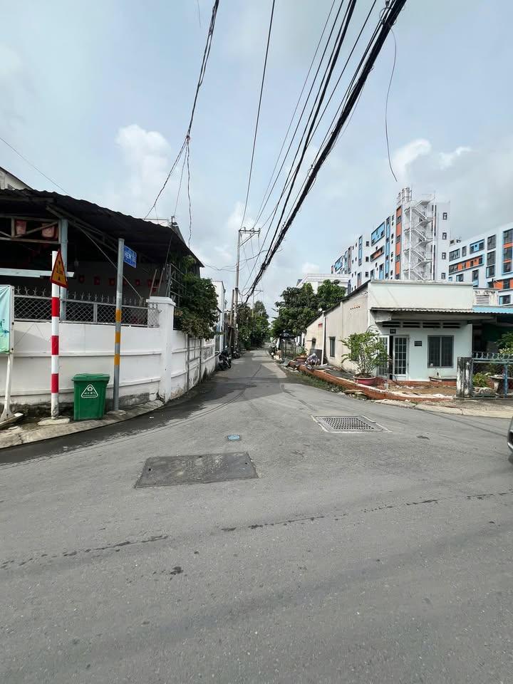 Đất nền Trường Thọ 65.8m² giá 6.5 tỷ - Hẻm ô tô, cơ hội đầu tư hiếm có!