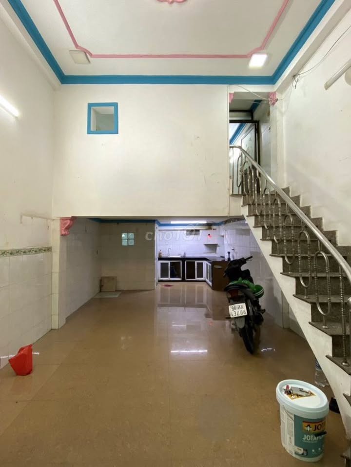 Nhà cho thuê 4PN đường Tân Quy, Quận 7 - Giá chỉ 12.8 triệu/tháng!