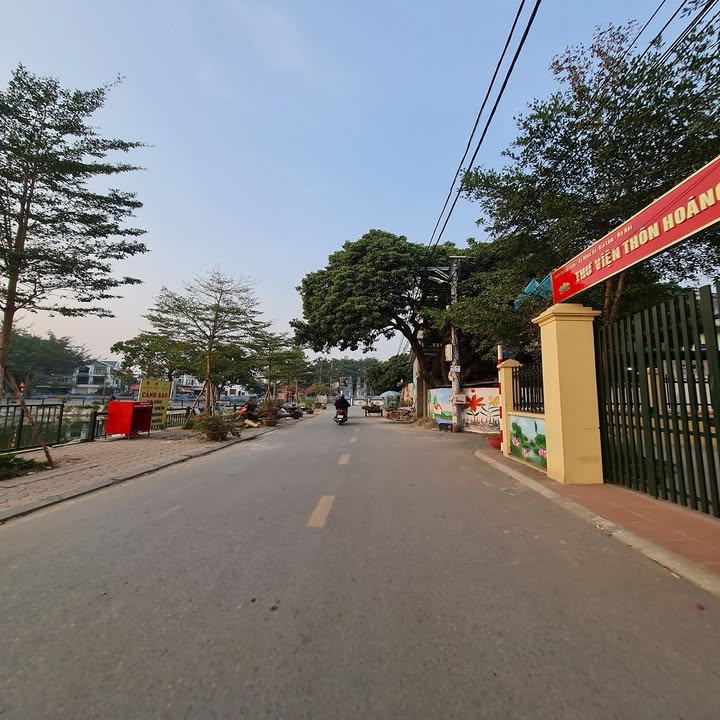 Đất nền khu đấu giá Đặng Xá, Gia Lâm 80m² giá 7 tỷ - Sổ đỏ chính chủ, giao dịch ngay!