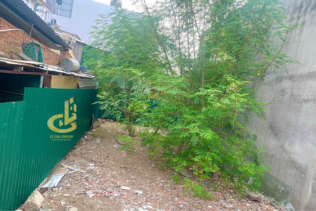 Bán lô đất Hẻm 17 Đường Hoàng Diệu, Nha Trang 88.9m² - Vị trí gần biển, thuận tiện kinh doanh!