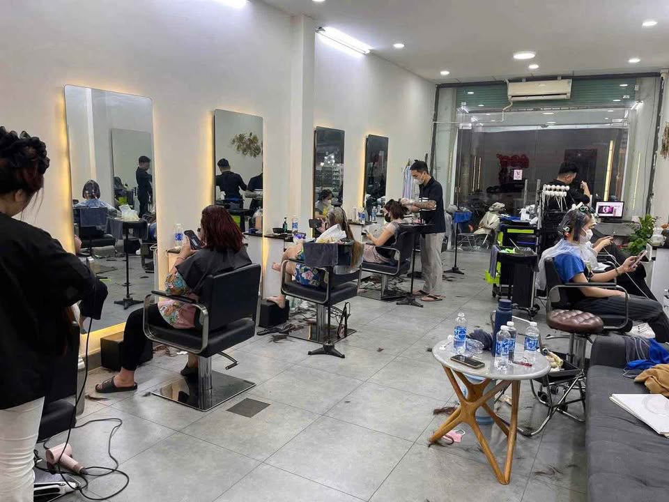 Tiệm tóc nữ cho thuê mặt tiền Trương Công Định, Vũng Tàu - Diện tích 100m², chỉ 12 triệu/tháng!