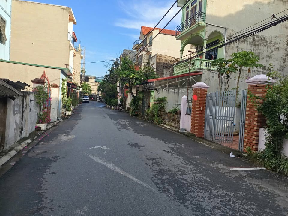Đất nền mặt trục chính Cổ Bi, Gia Lâm 103m² giá 10.6 tỷ - Cơ hội đầu tư hấp dẫn!