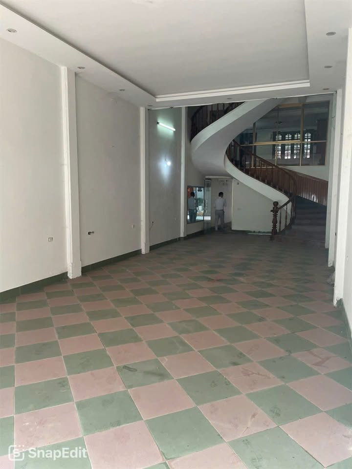 Nhà cho thuê 3 tầng đường Lê Hồng Phong 120m² giá 20 triệu - Phù hợp làm văn phòng, dạy học