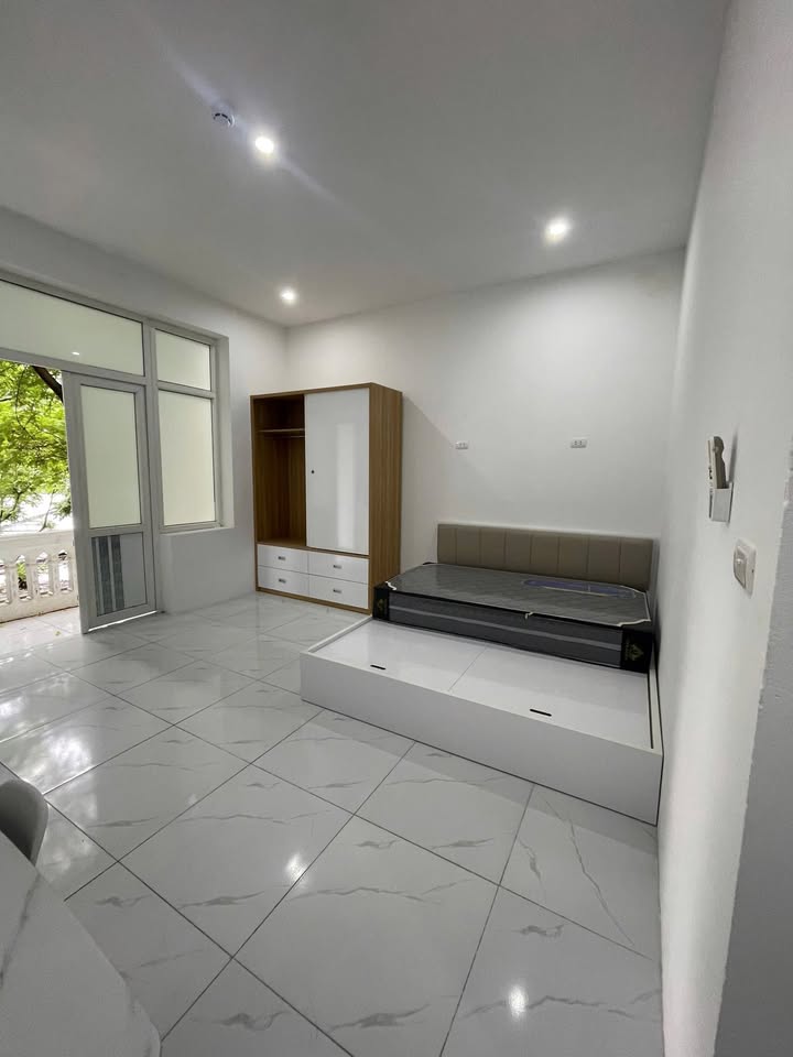 Nhà phố Trung Hoà Cầu Giấy 35m² - Thuê ngay giá tốt!