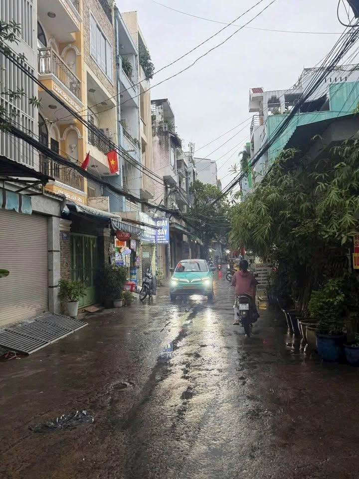 Mặt tiền kinh doanh Nguyễn Ngọc Lộc, Q10 - Diện tích 82m² - Đầu tư sinh lời cao!