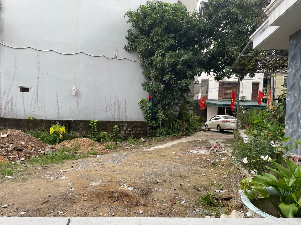 Đất nền Vinh Nghệ An 126,8m² giá 3 tỷ - Chính chủ cần bán gấp!