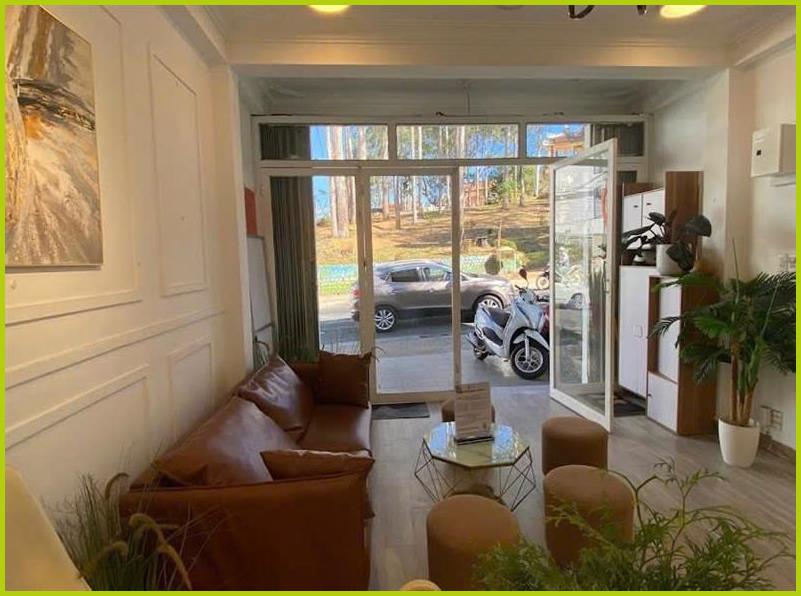 Cho thuê nhà nguyên căn 6 phòng Nguyễn Văn Trỗi, Đà Lạt 120m² - Phù hợp kinh doanh