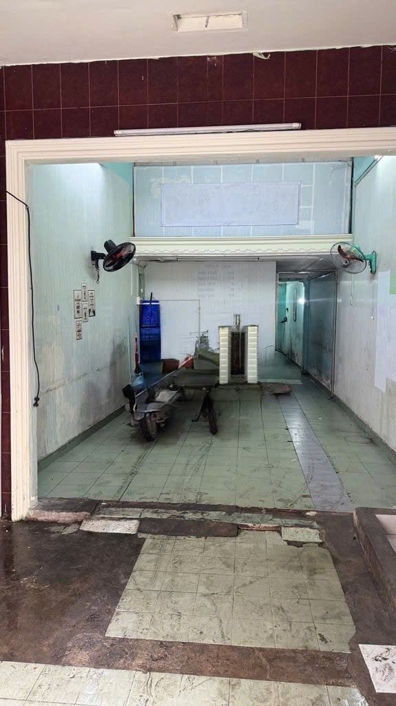 Mặt bằng kinh doanh cho thuê tại Phú Nhuận 34m² giá 7.5 triệu - Vị trí đẹp, sẵn sàng hoạt động!