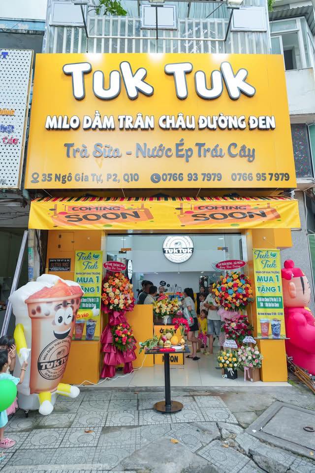 Mặt bằng kinh doanh cho thuê tại 35 Ngô Gia Tự, Quận 10 - Đường lớn, vị trí đắc địa!