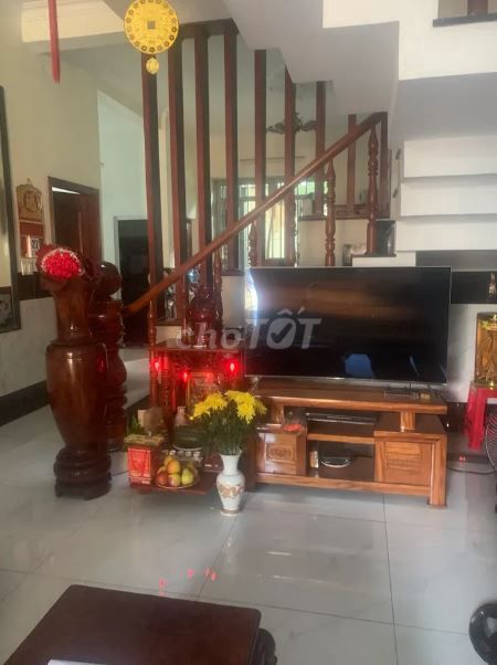 Biệt thự Tân Chánh Hiệp 270m² giá 13.5 tỷ - Bán gấp, 2 mặt tiền!